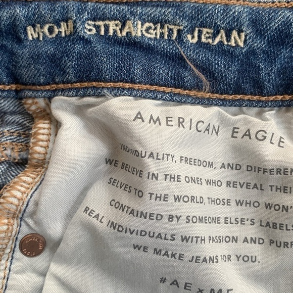 American Eagle Mom Straight High Waist Blue Jeans Size 4 - Picture 8 of 9